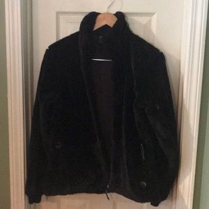 Mountain Hardware black fleec jacket